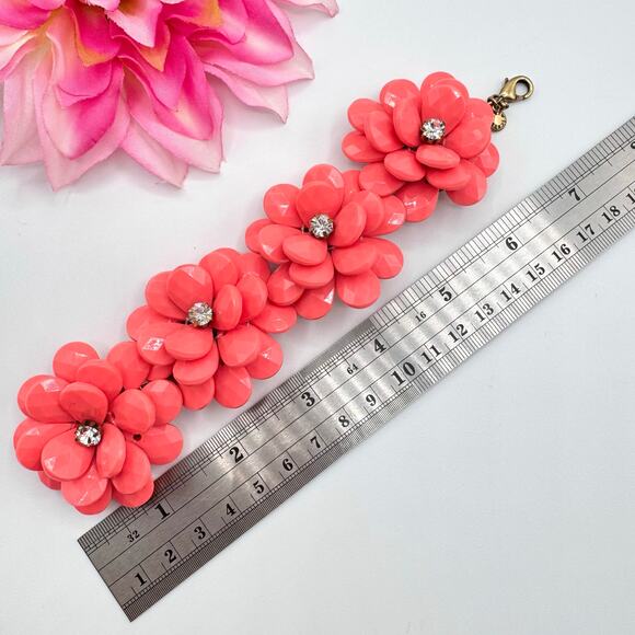 J. Crew Salmon Color Chunky Flower Bracelet Statement Signed Rhinestone Brass - Picture 11 of 13